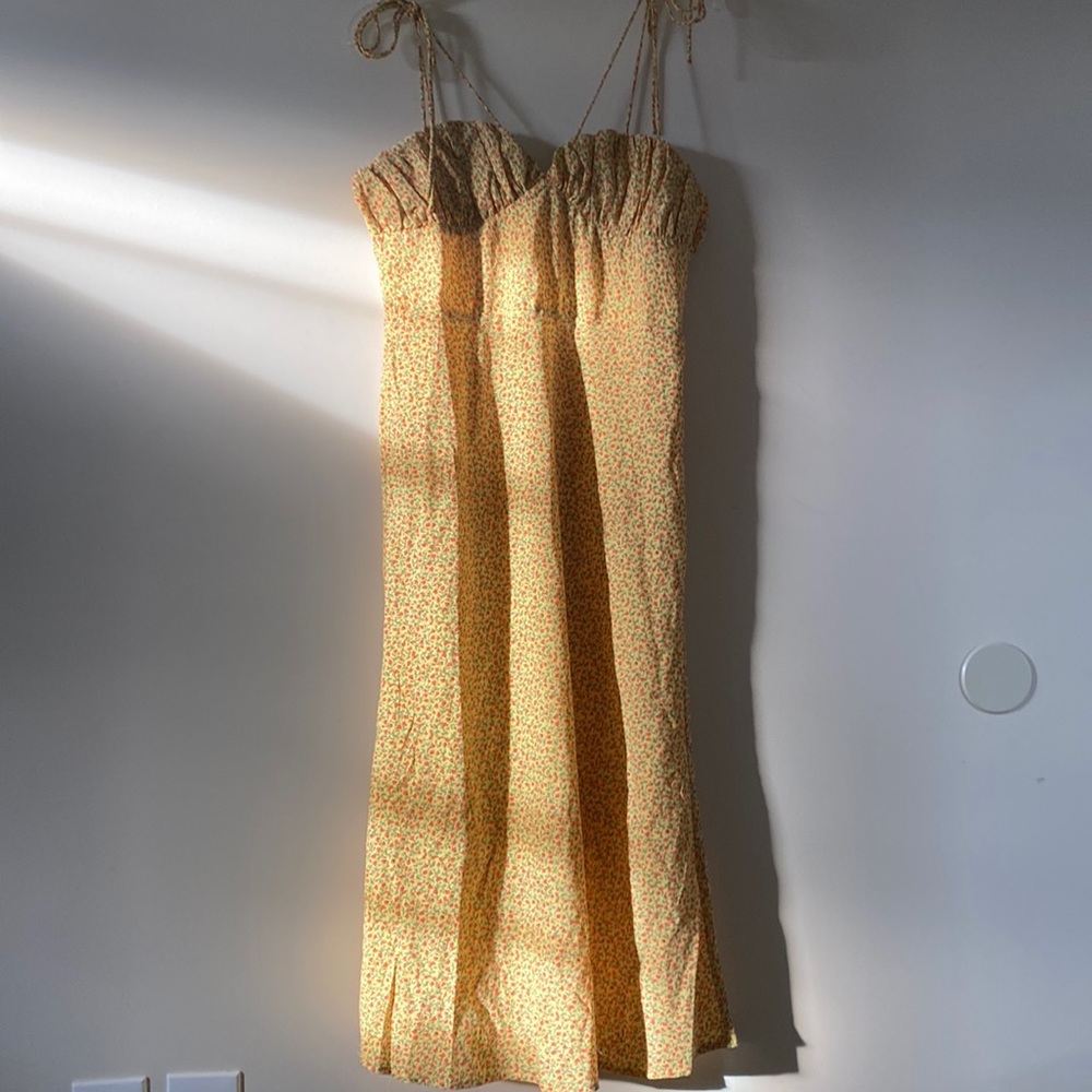 Étophe studios scalloped bust midi dress